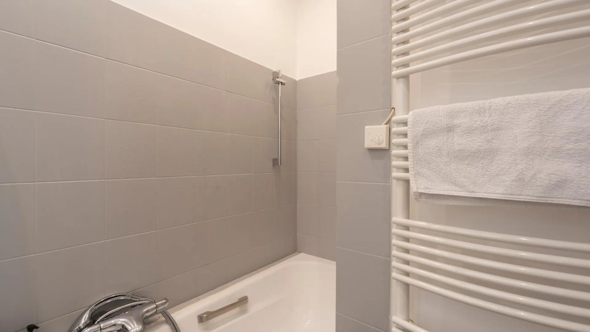 Apartment Frgk - 3 Bedrooms Historic Center Cannes
