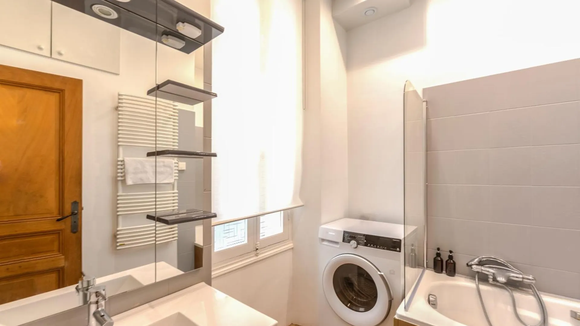 Frgk - 3 Bedrooms Historic Center Cannes