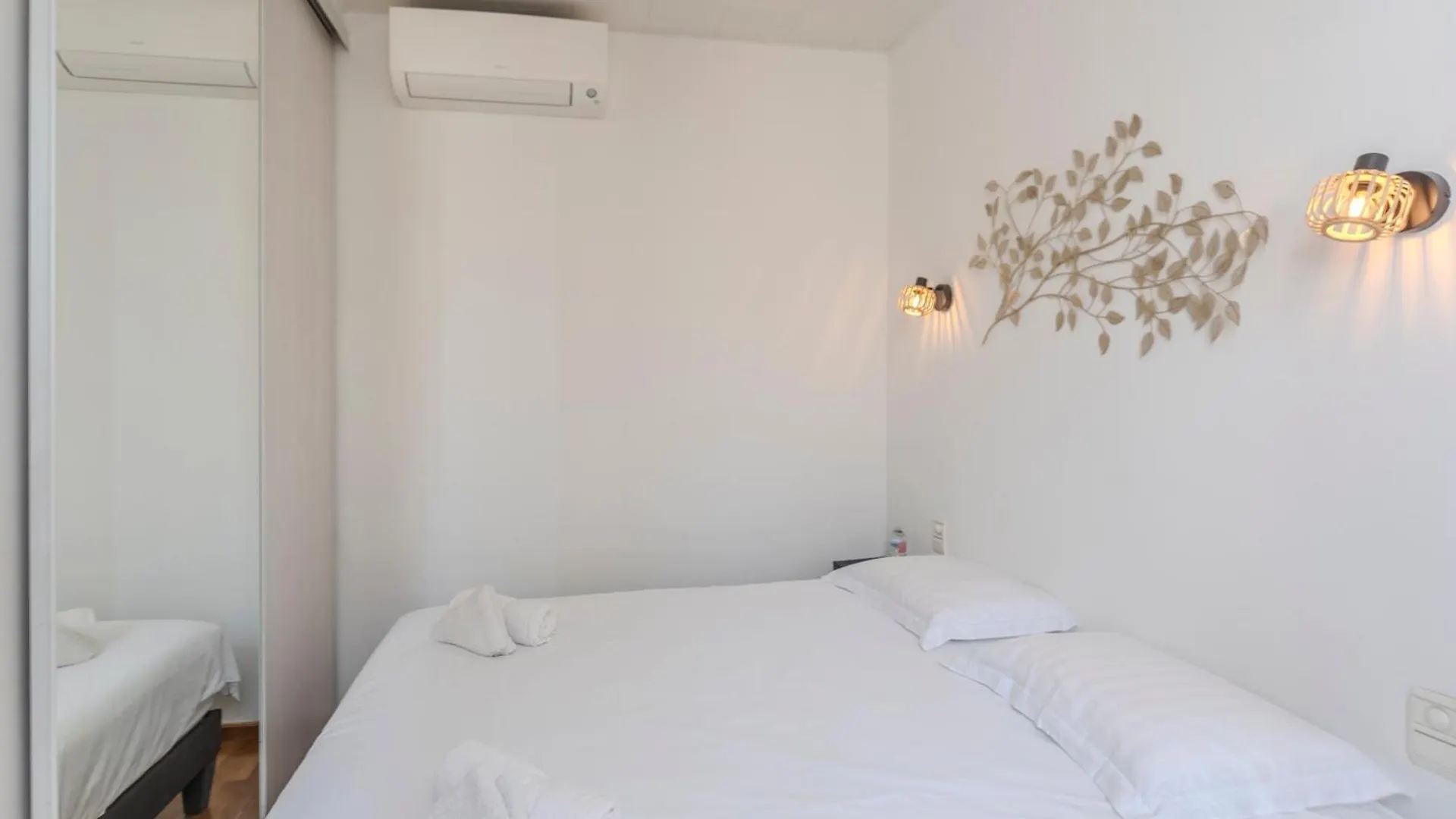 Frgk - 3 Bedrooms Historic Center Cannes 0*,